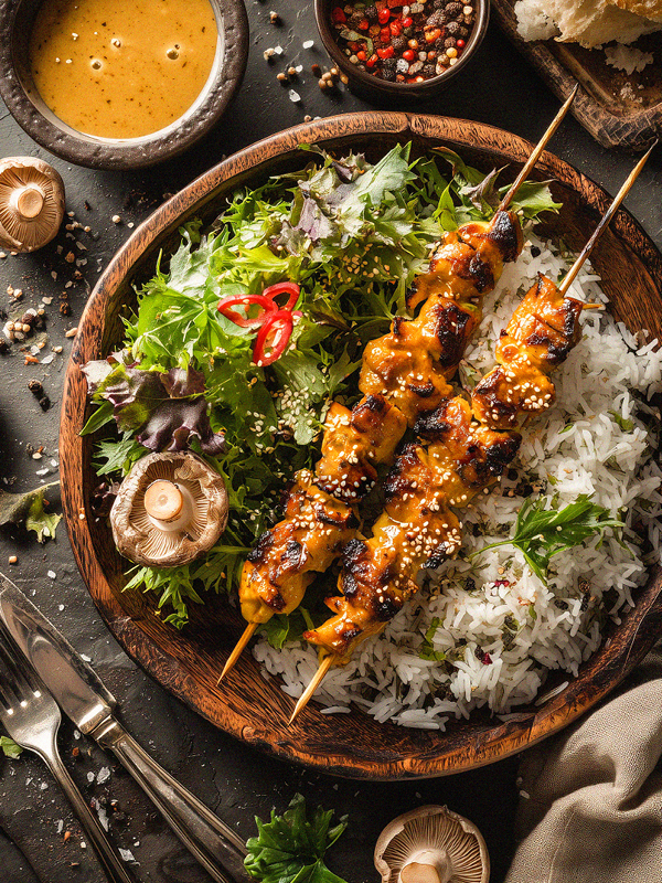 Exotisch: Pilz-Satay-Spiesse
